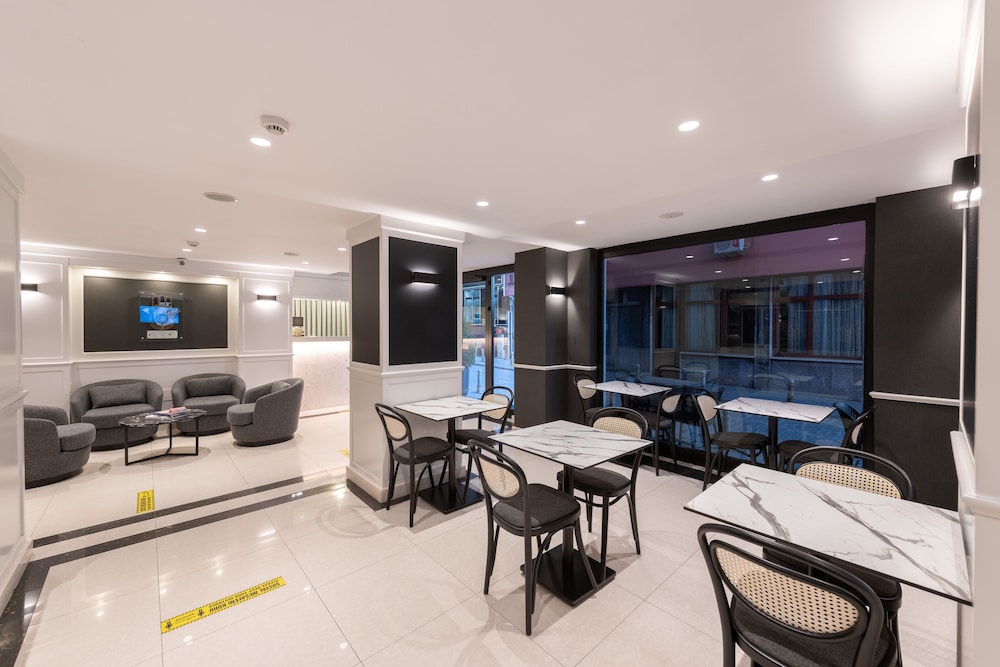 Dream Bosphorus Otel - Image 18