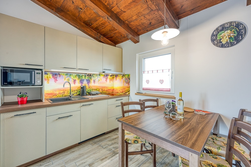 Tourist Farm Tonin - Apartment 3