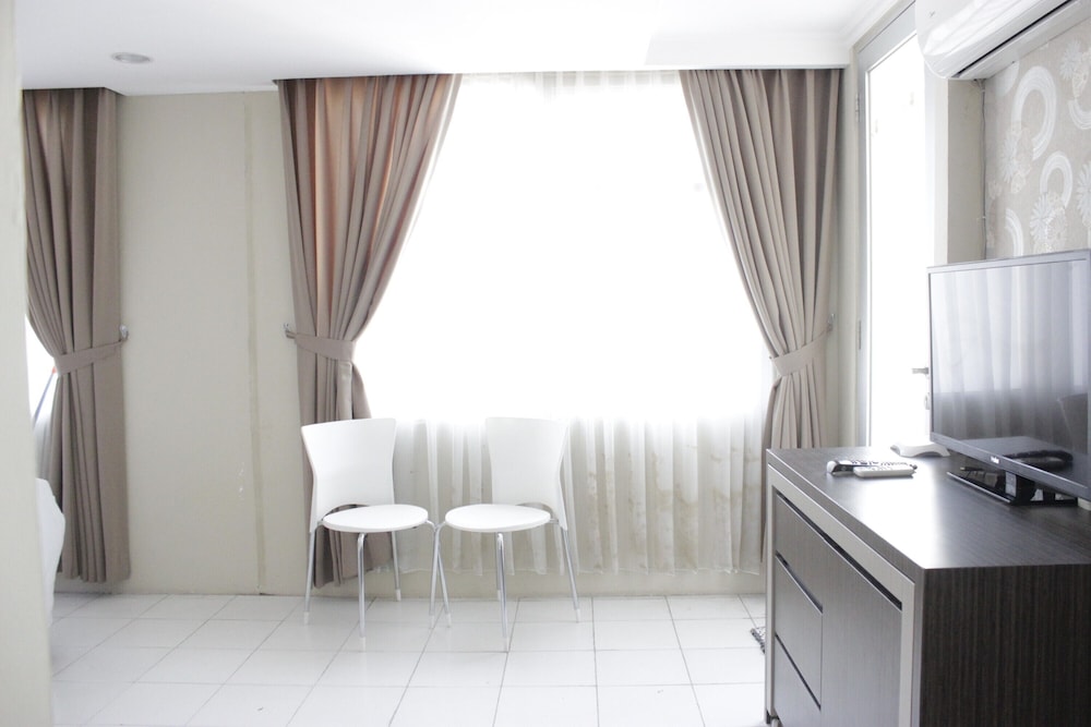 Spacious Studio Room at The Jarrdin Cihampelas Apartment view 5