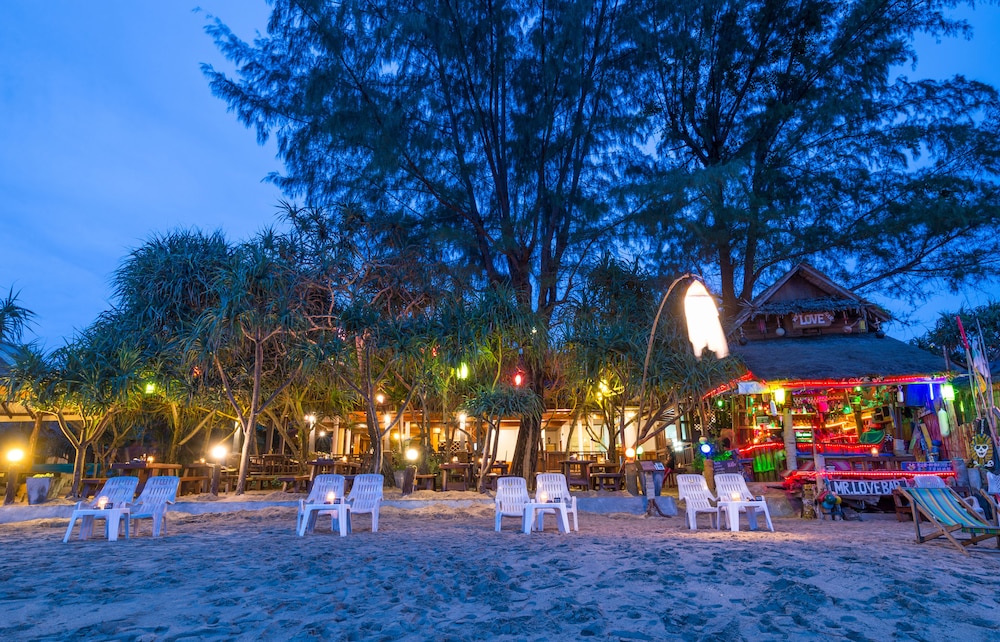 Lanta Miami Resort