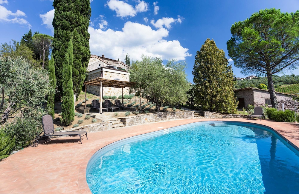 Fattoria Valtellina by Boutique Tuscany
