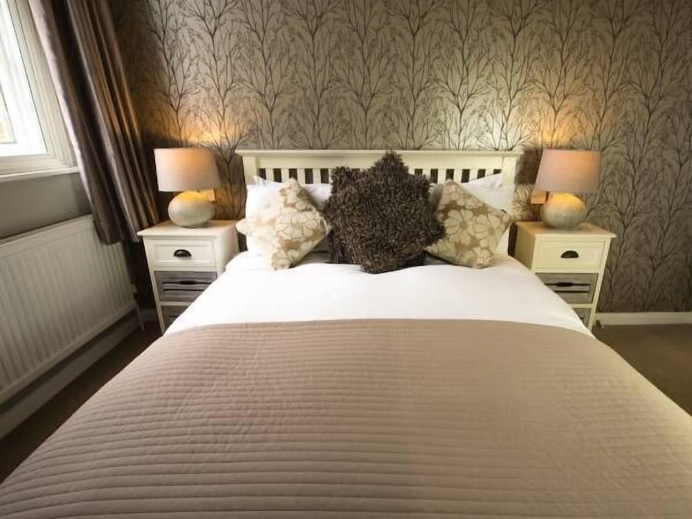 The White Hart Country Inn