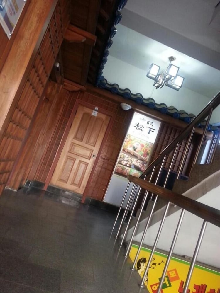 Hwaseong Guest House - Hostel