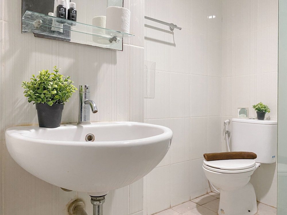 Scandinavian Minimalist 2Br At Tamansari Semanggi Apartment