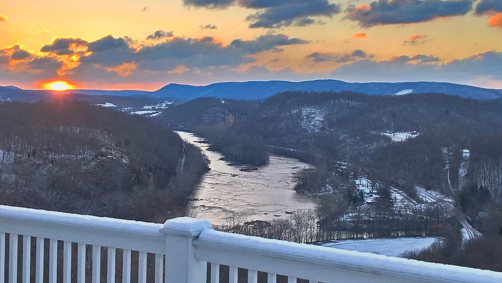 Inn at Riverbend view 5