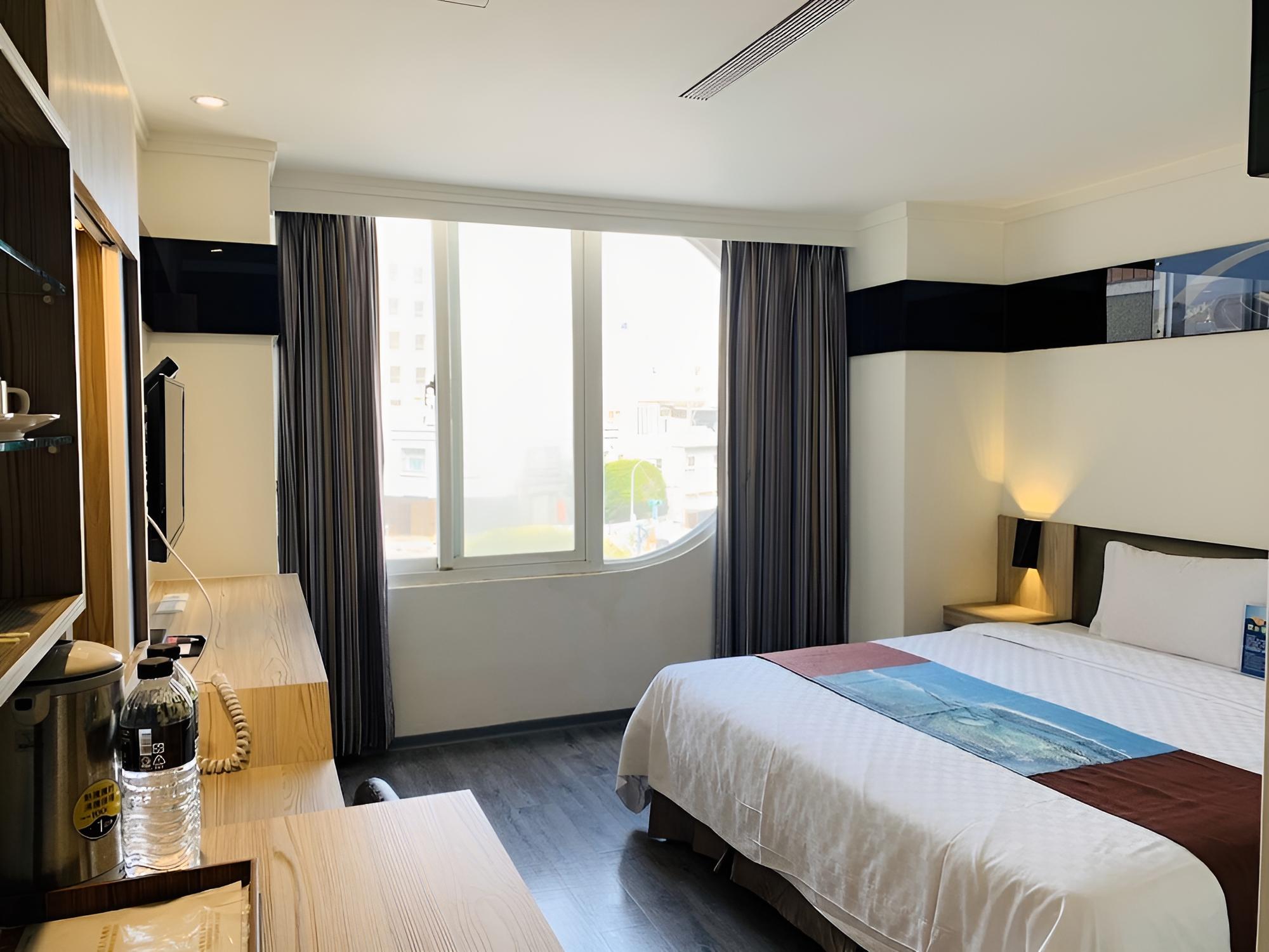 Ocean Hotel