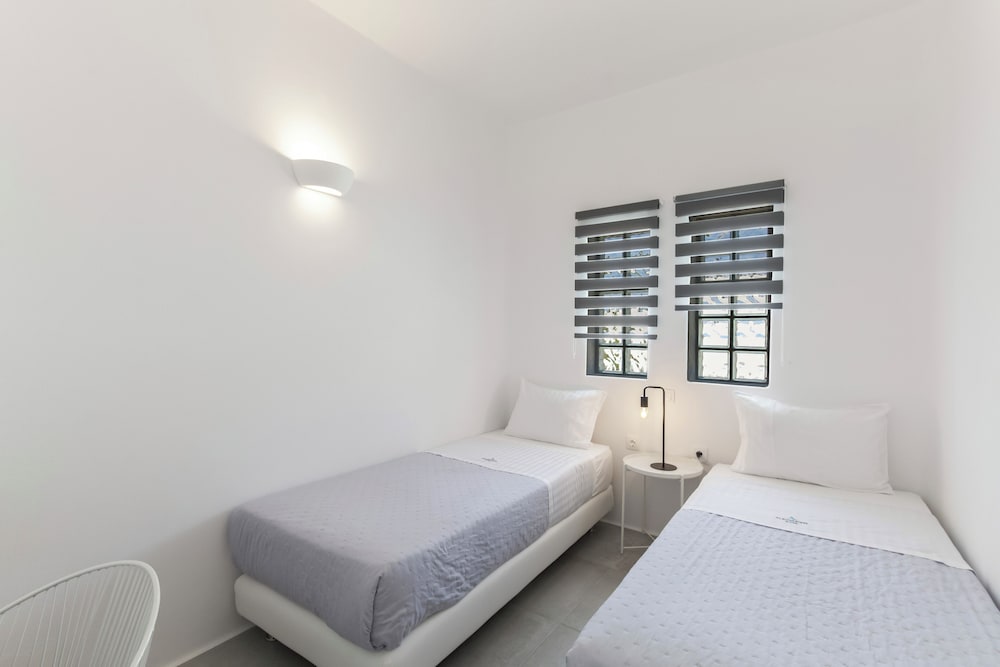 Alexander Suites photo 5