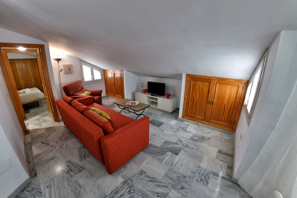 Apartamentos Maribel – WONDERSTAYS