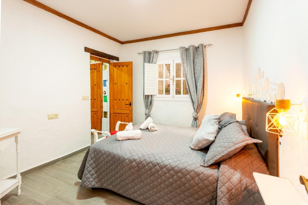 Villa Las Palomas by At Home Costa del Sol