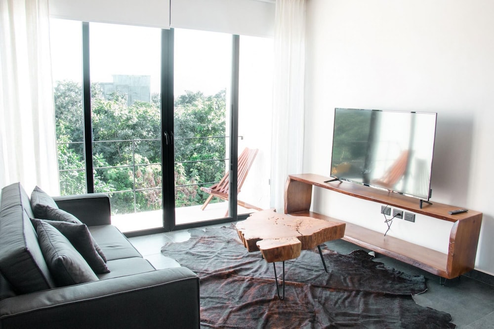 Boho-style Luxury Apartment La Veleta Balcony Rooftop Pool Lounge Area Nice Amenities view 5