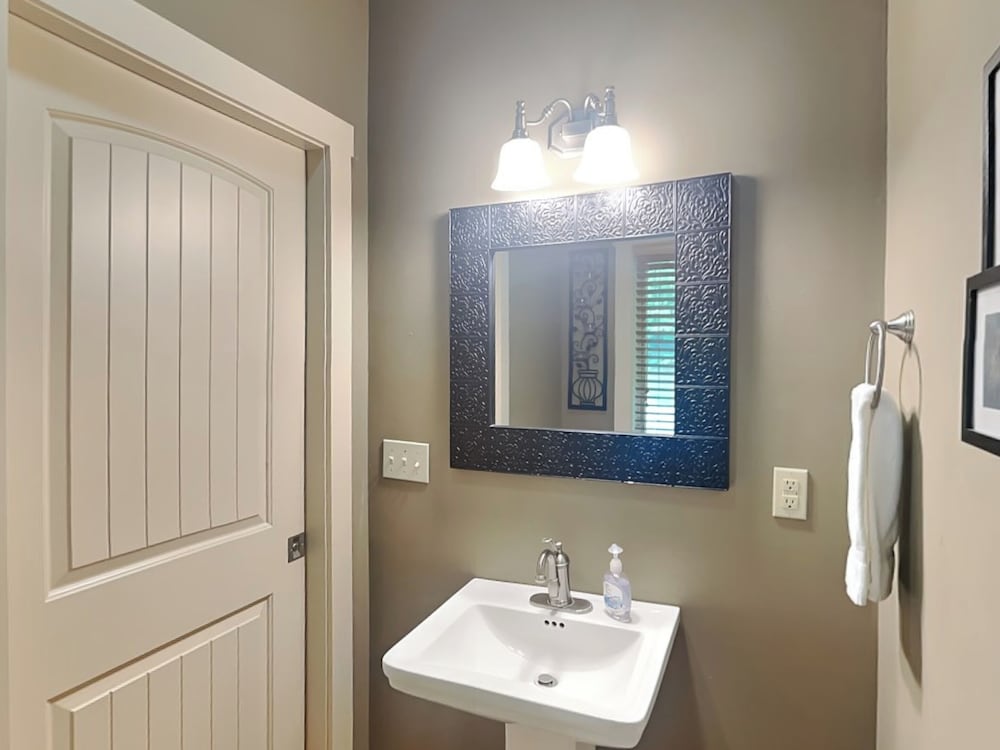 Gulfway Hideaway by Taylor Made Deep Creek