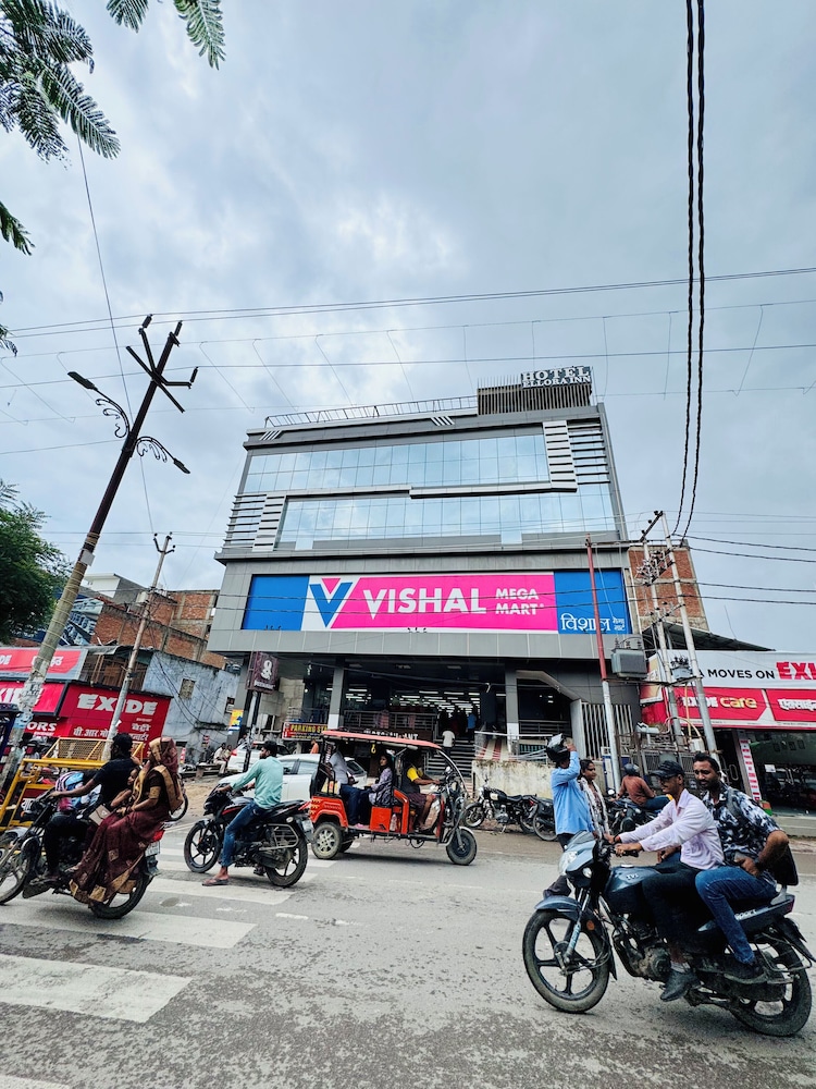 Hotel Ellora Inn Best Hotel In Sultanpur