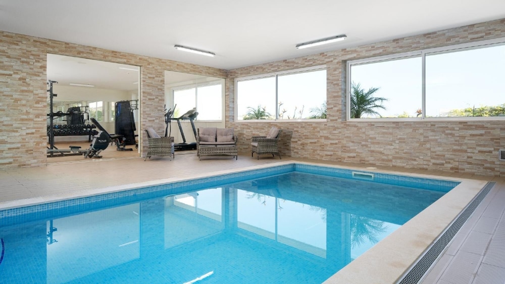 Luxury Ocean Apartment by Ideal Homes Porto de Mos Lagos view 2