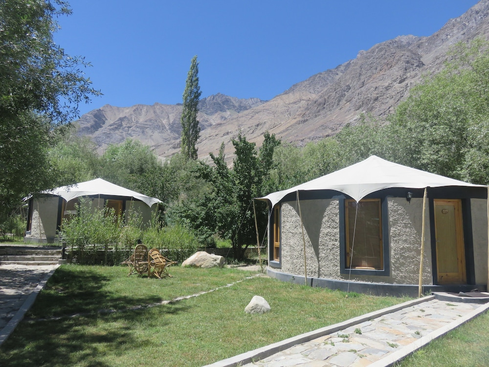 TIH Mystique Meadows Earth Homes