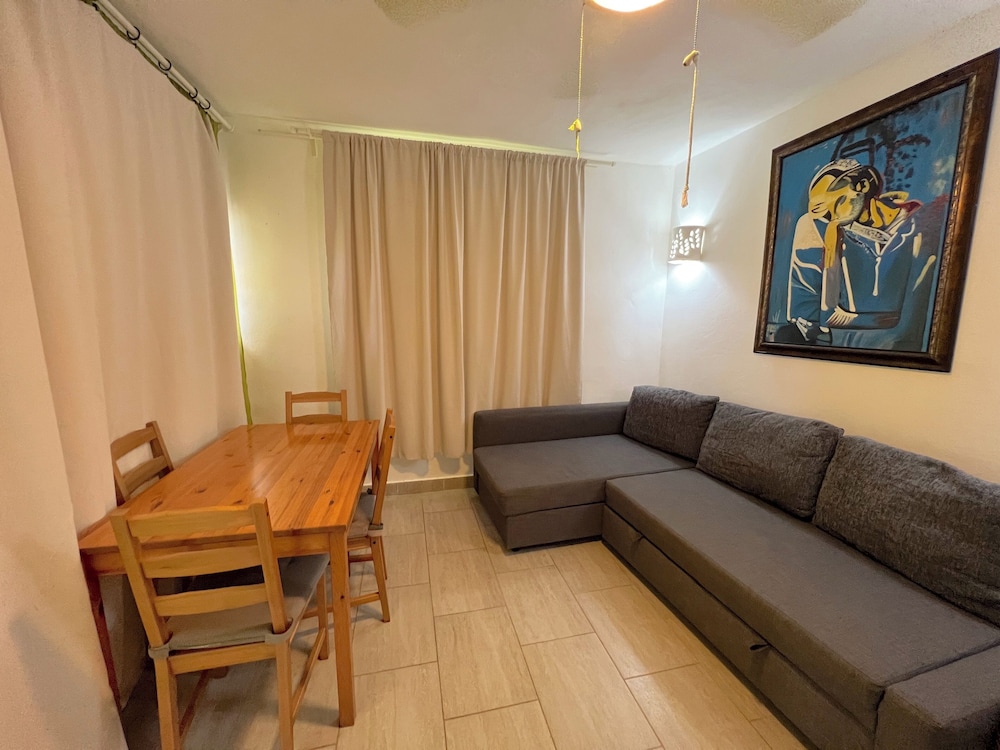TROPICAL VILLAS playa LOS CORALES