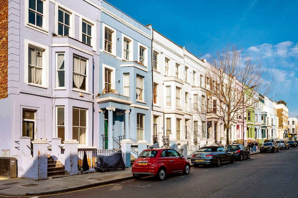 The Portobello Star - by Out of Office Lifestyle