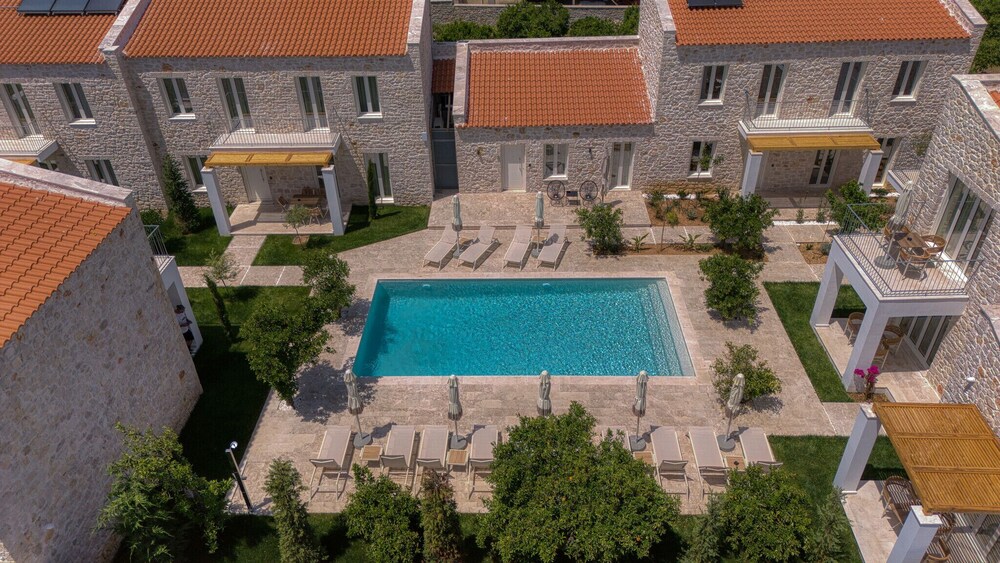 Petroulas Village