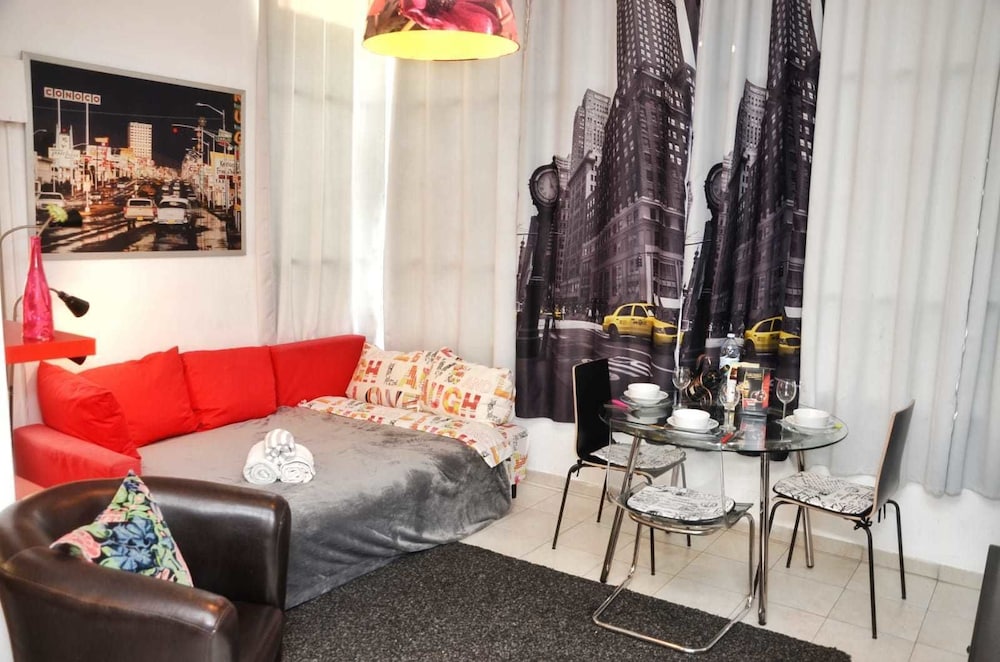 Elena Apartments