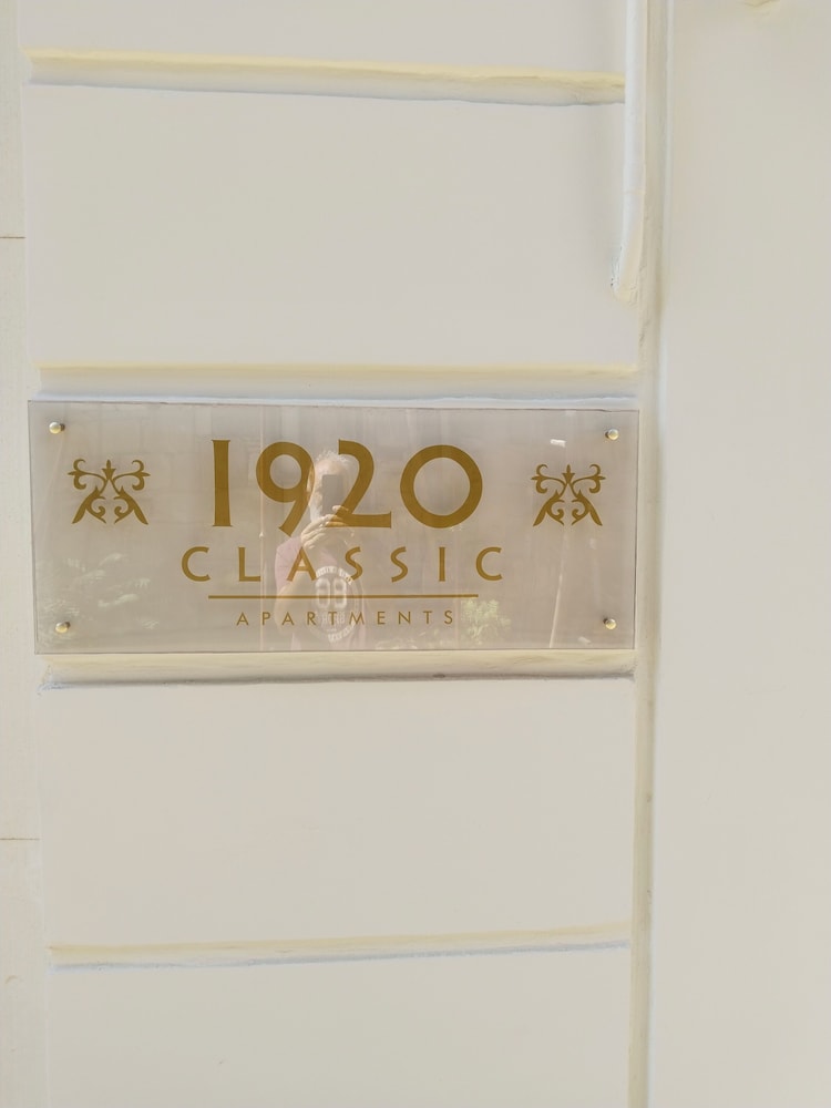 1920 classic