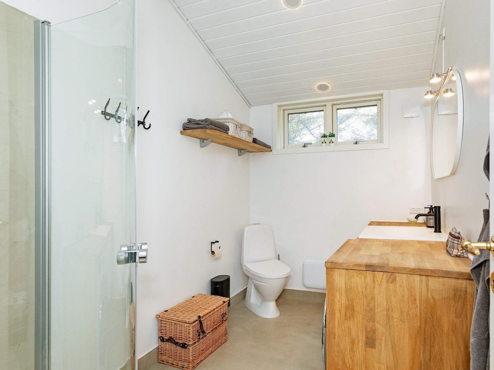 6 Person Holiday Home in Blokhus