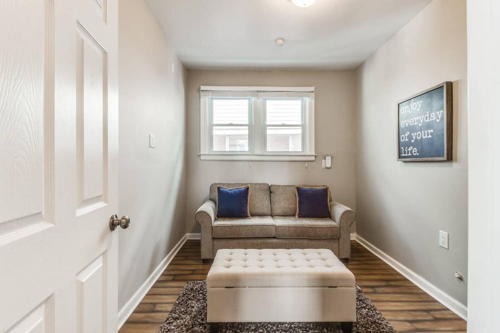 Great 6 Bedroom Peaceful Family Retreat