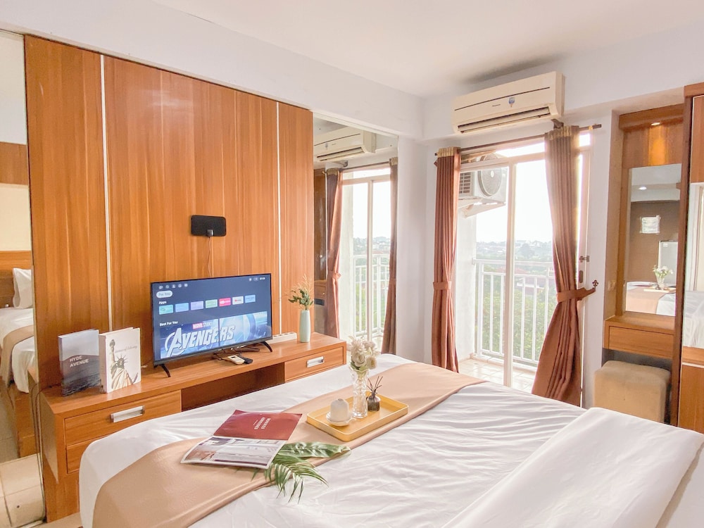 Nice and Cozy Studio at Bogor Valley Apartment