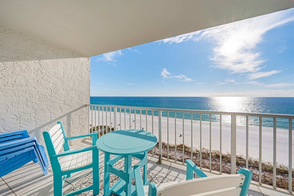 Beach Bliss Beachfront Living!