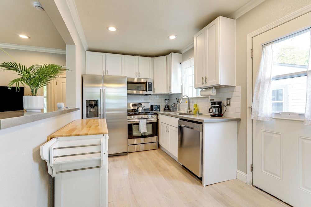 Walkable Location! Sacramento Home w/ Patio