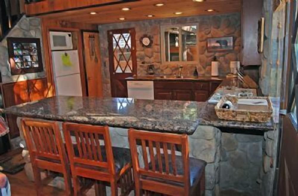 Chambers Retreat