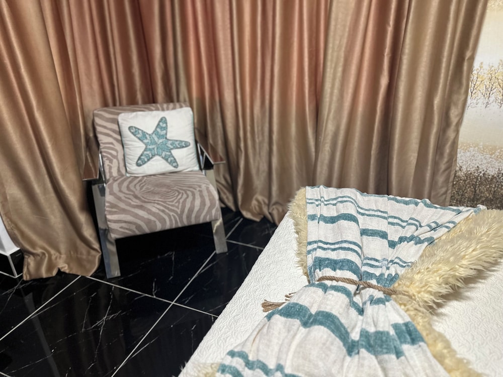 Onyx luxury rd