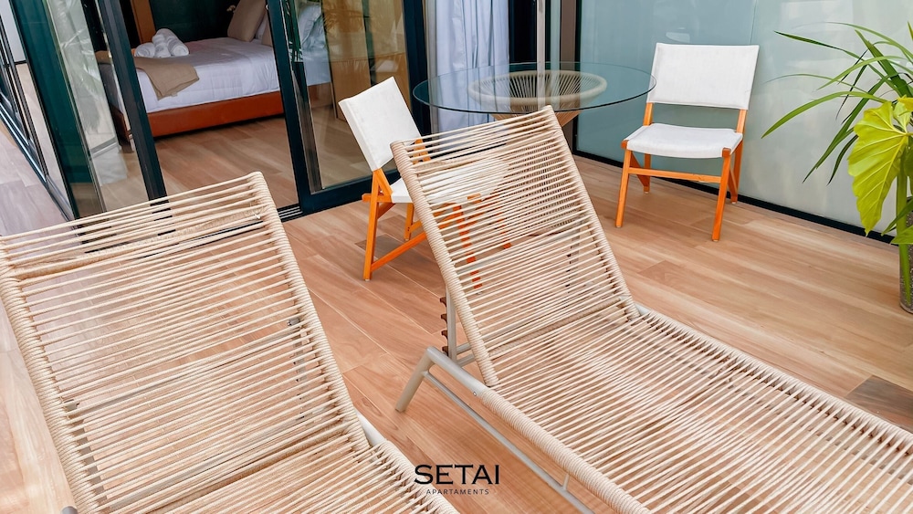Edition - by Setai Apartaments