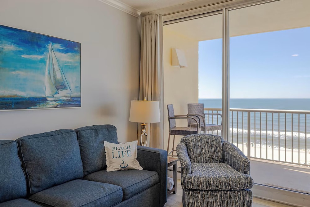 Majestic Beach Towers 1-503