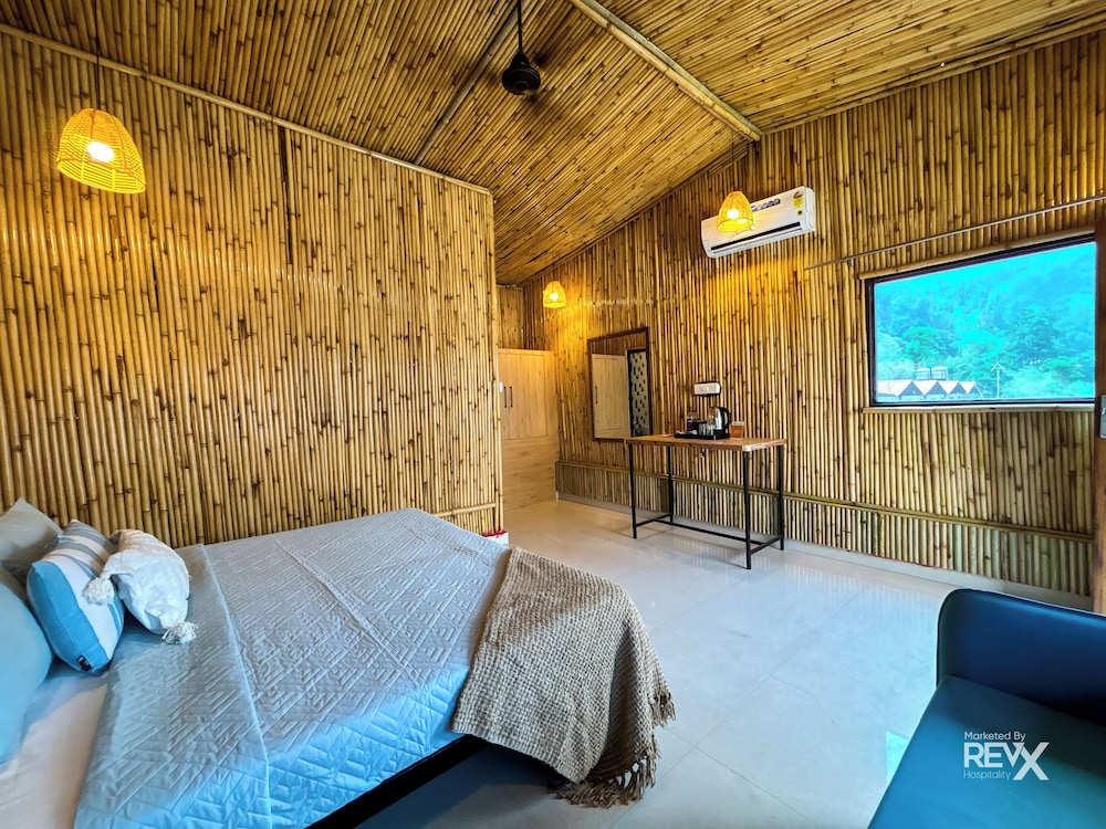 Euphoric Tiger Resort