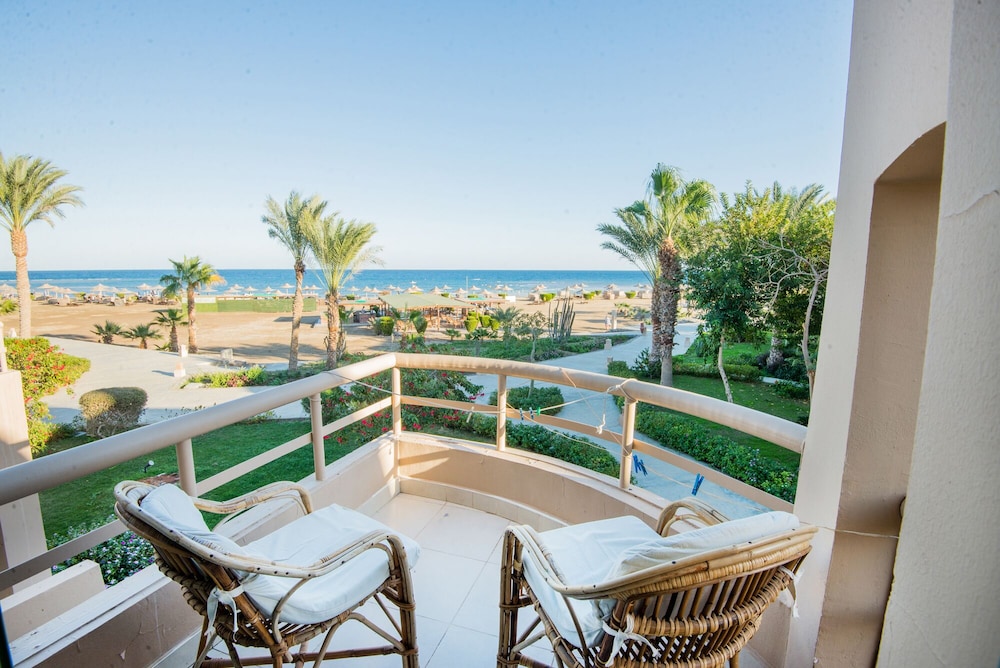 Shams Alam Beach Resort - All inclusive