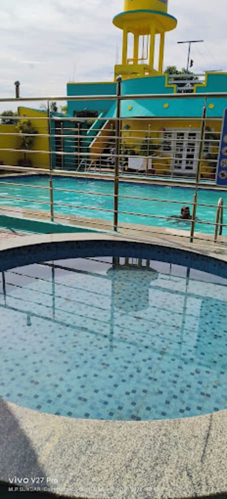 Star Resort
