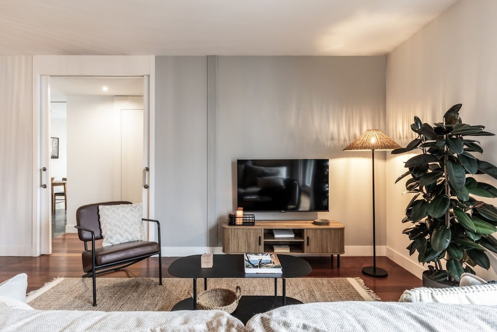 Mugnano - 2 Bedrooms gym and Padel Court in Goya