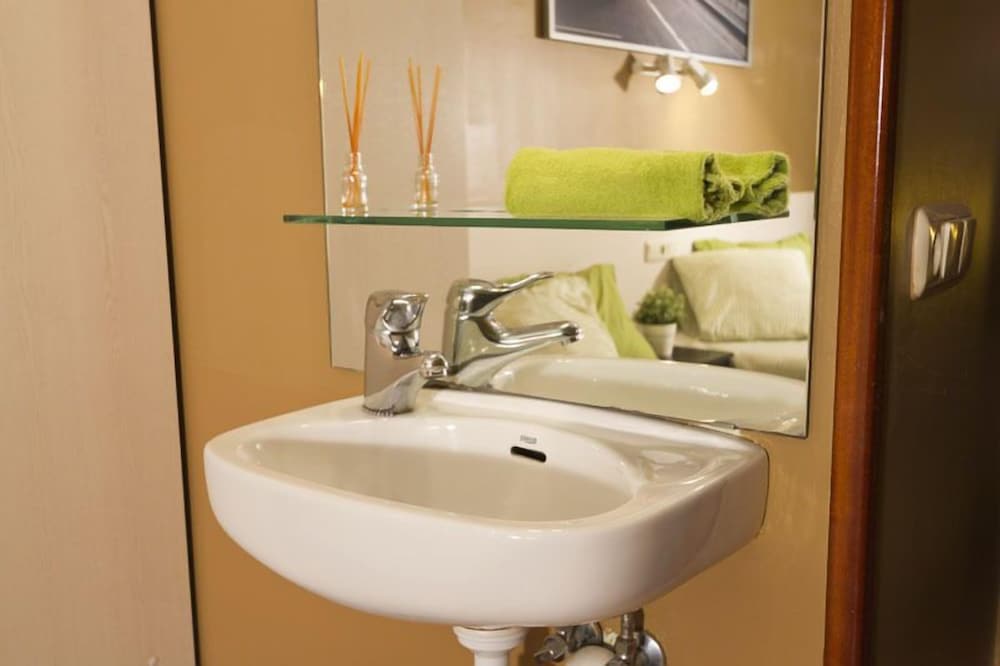 San Sebastian Vacations - Pension Goiko - Property Image 10