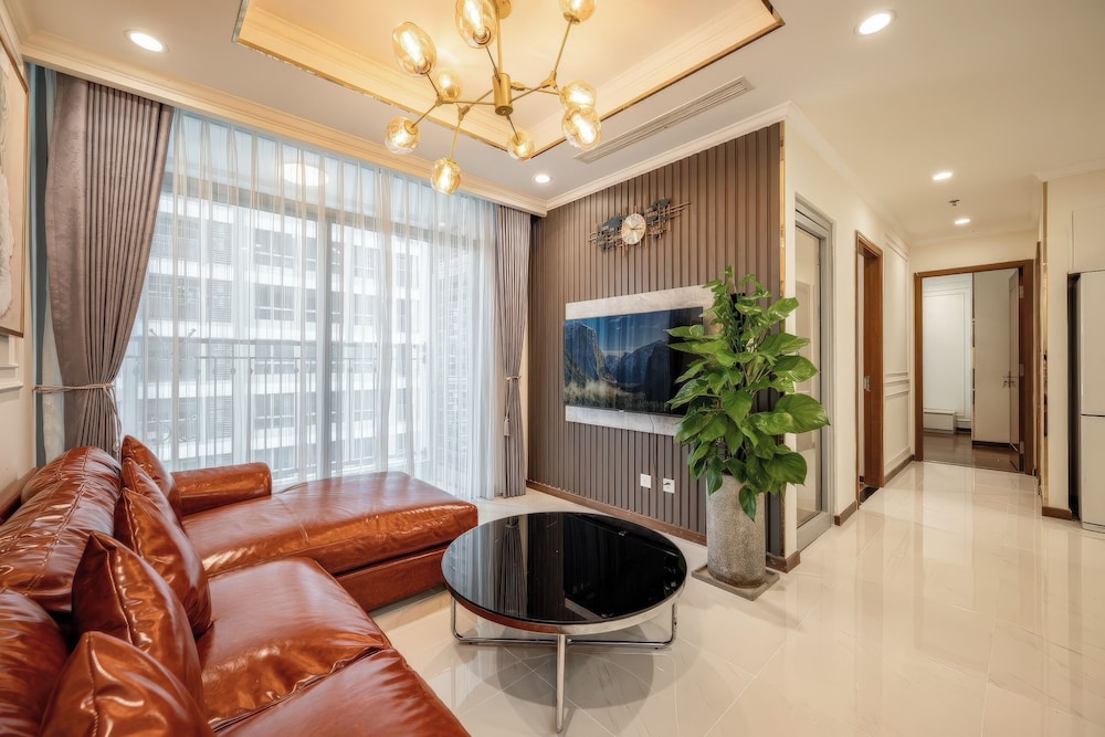 Urban Zen Saigon - Vinhomes Landmark 81