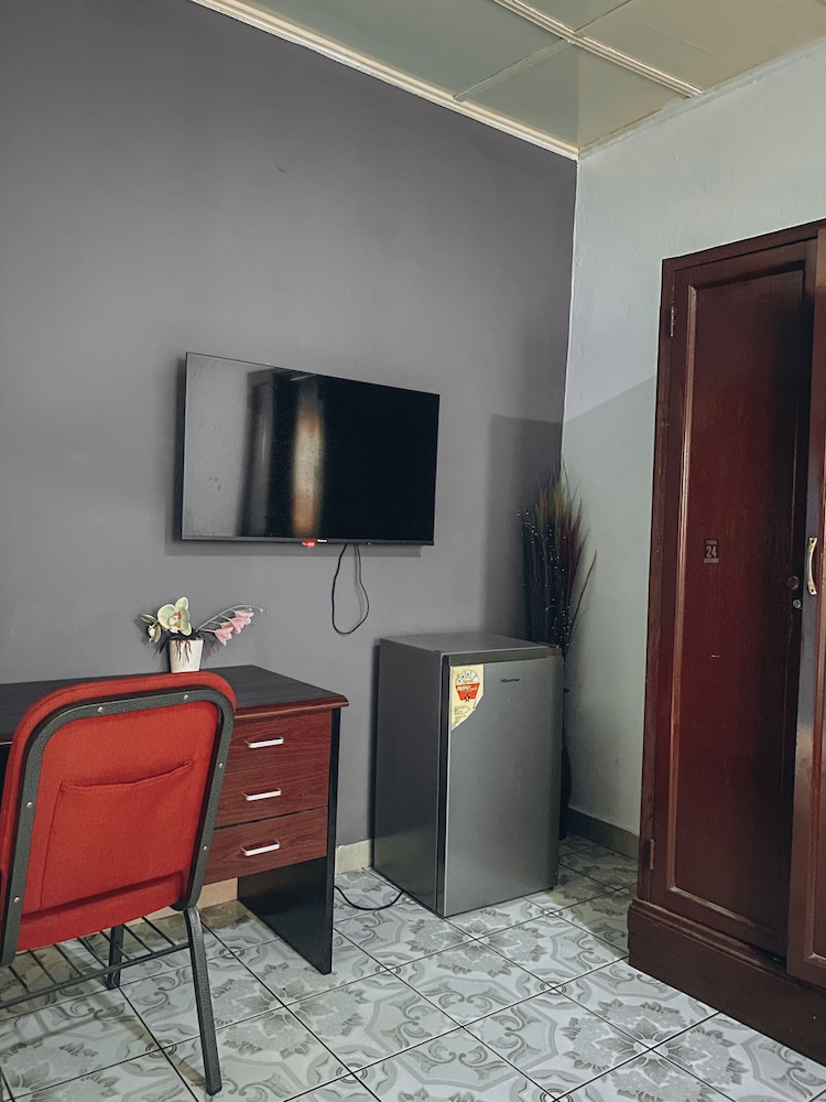 ZOHZEE GUEST HOUSE