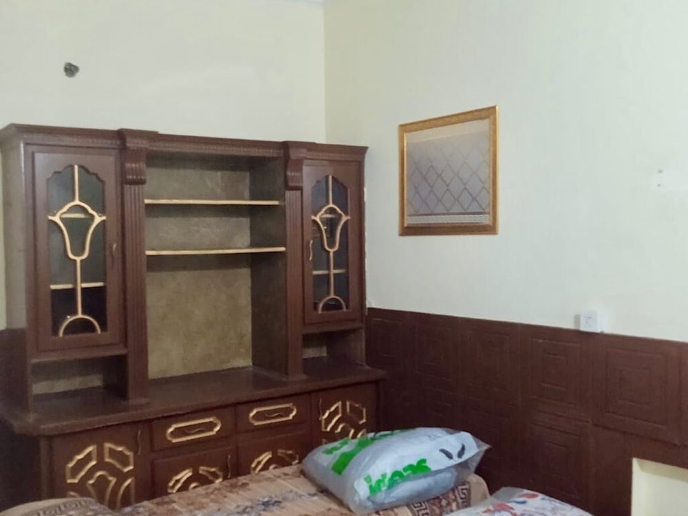 Room-cozy Guest Room in Rawalpindi - Cit