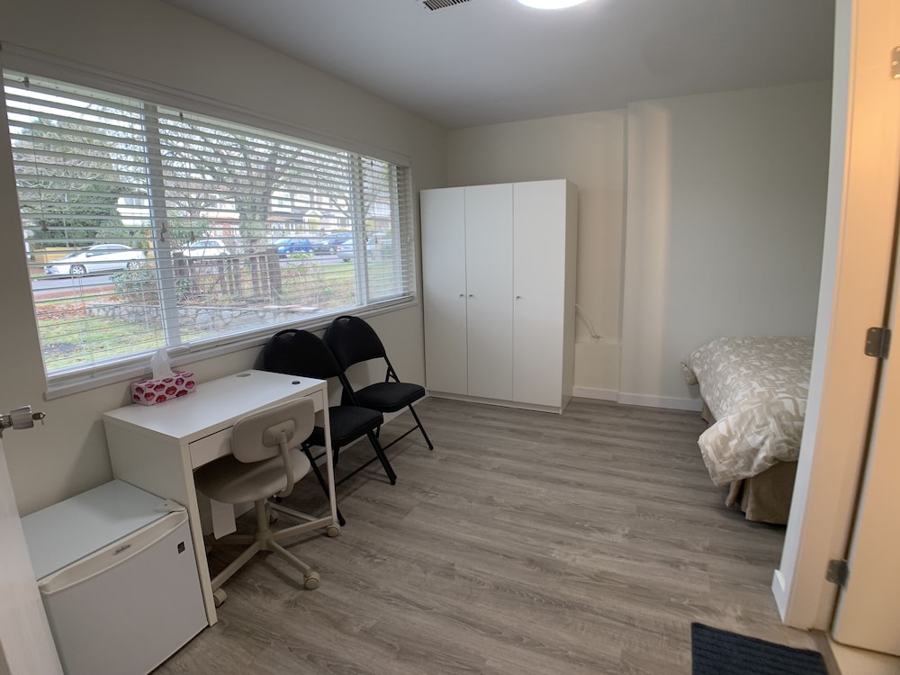 Old plum tree Style Suite view 3