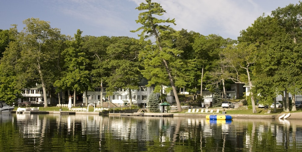 Beachwood Resort