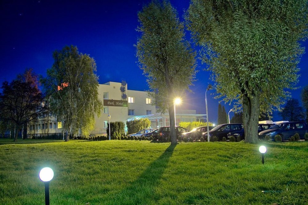 Park Hotel Tryszczyn - Property Image 3