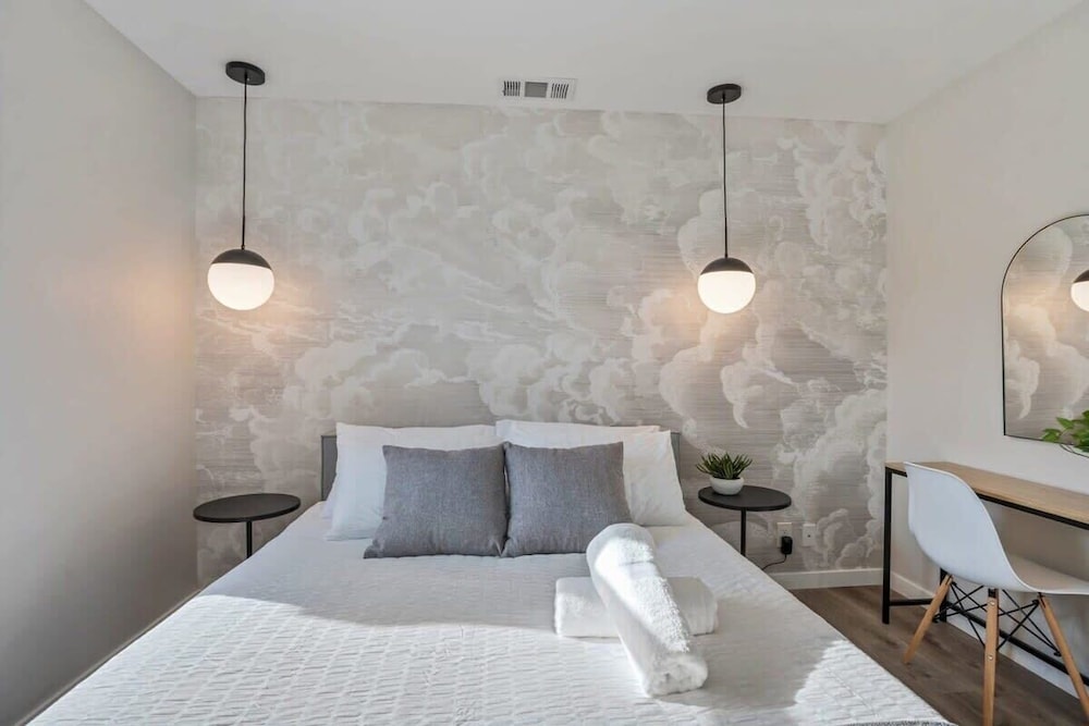 @ Marbella Lane - 3BR Designer Home in Pacifica