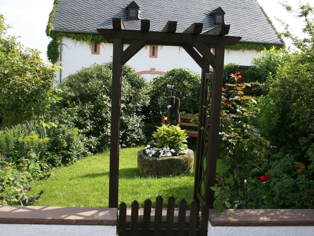 Photo 29