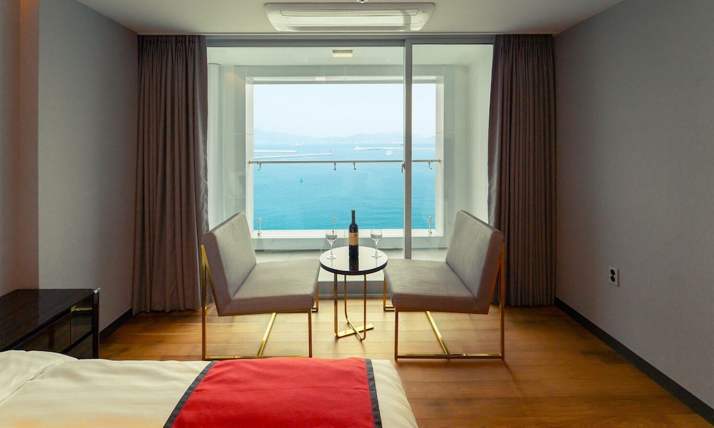 Venezia Hotel and Suite 46