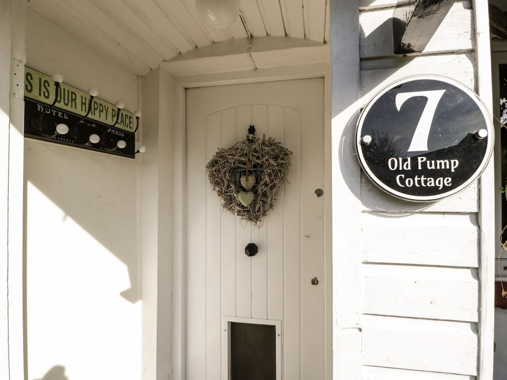 Old Pump Cottage