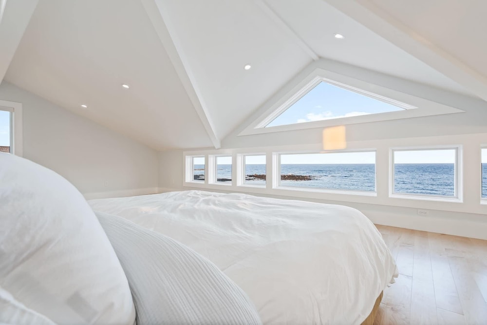 Brand New Home Ocean Views Wolf Appliances