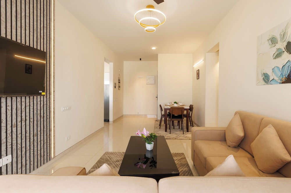 The Horizon Vista by Redolive Nr Aster CMI Hebbal