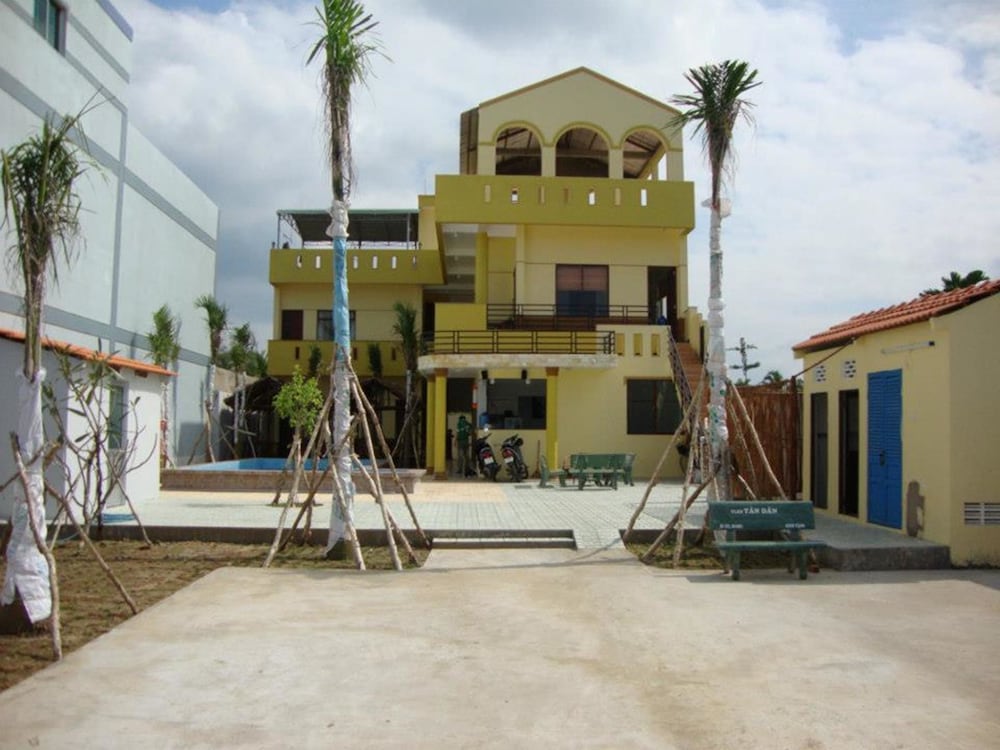 Oasis Hotel
